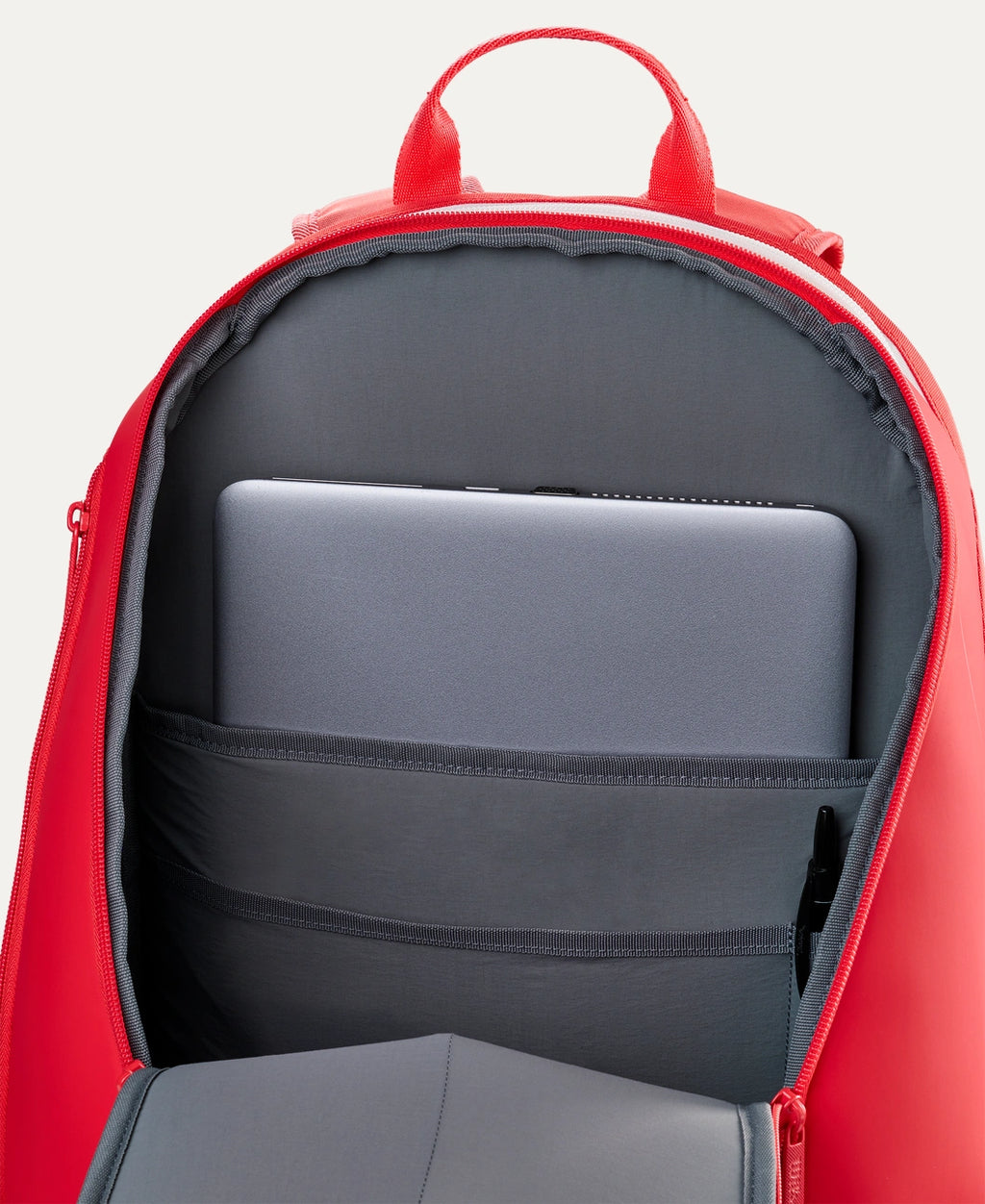 Wilson Super Tour Red padel backpack — compact padel backpack. Fits 2 rackets, Thermoguard pocket, ventilated shoe compartment, laptop sleeve